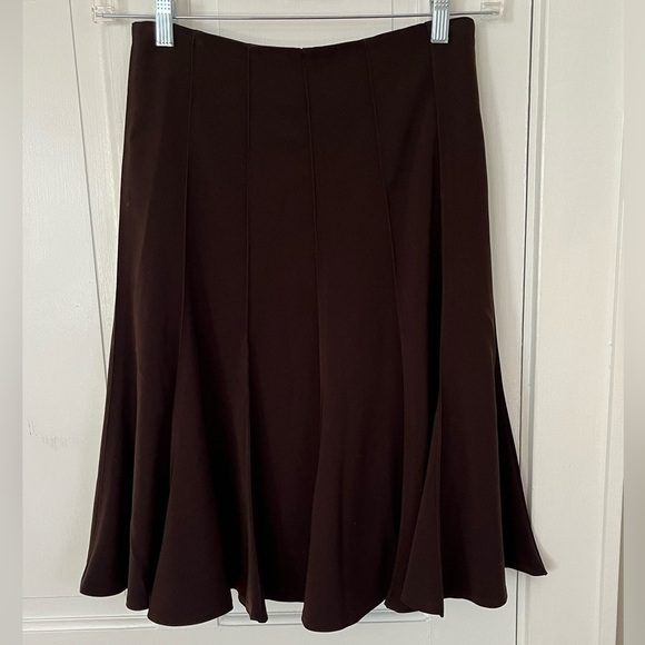 Vintage Kareal Paris Brown Pintucked Swing Skirt
Made in France Womens size 6 - Picture 1 of 13